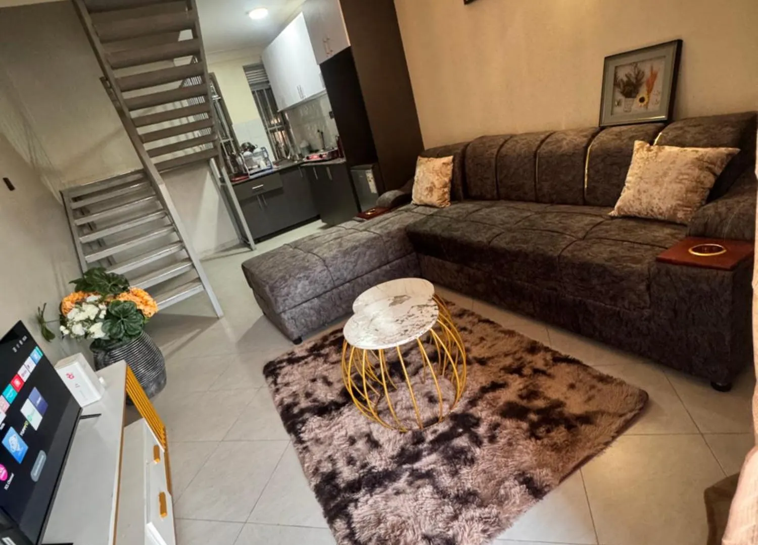 公寓 Fatisa Homes 坎帕拉 乌干达